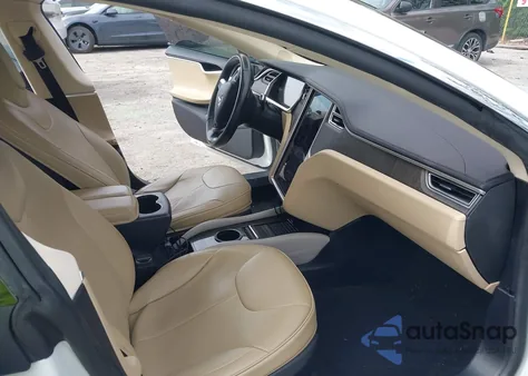 2013 Tesla Model S from USA, damaged, VIN 5YJSA1DN3DFP13788